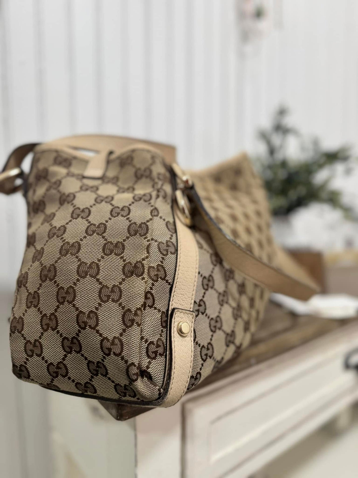 AUTHENTIC ABBEY GUCCI BAG