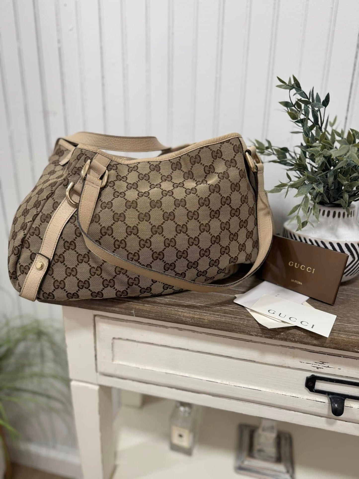 AUTHENTIC ABBEY GUCCI BAG