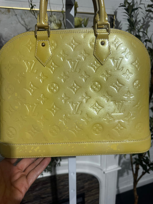 Louis Vuitton Alma