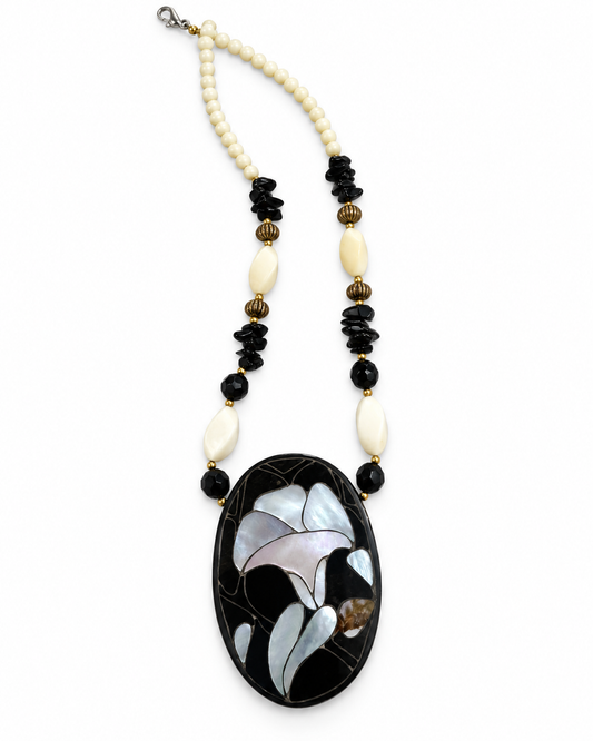 Vintage Lee Sands Mother of Pearl Inlay Floral Beaded Pendant
Necklace
